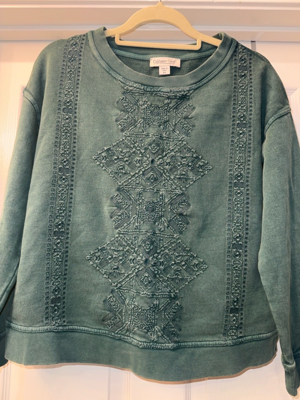 Coldwater Creek Embroidered Hunter Green Sweatshirt